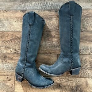 Rare lane PJ braided side boots size 7.5 in midnight blue!